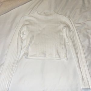 American eagle cropped long sleeve